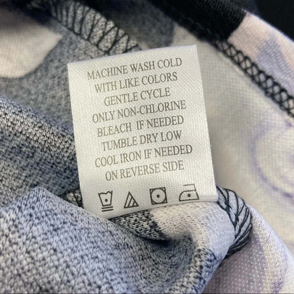 Almost Famous Floral Sleeveless Dress - Picture 2 of 9